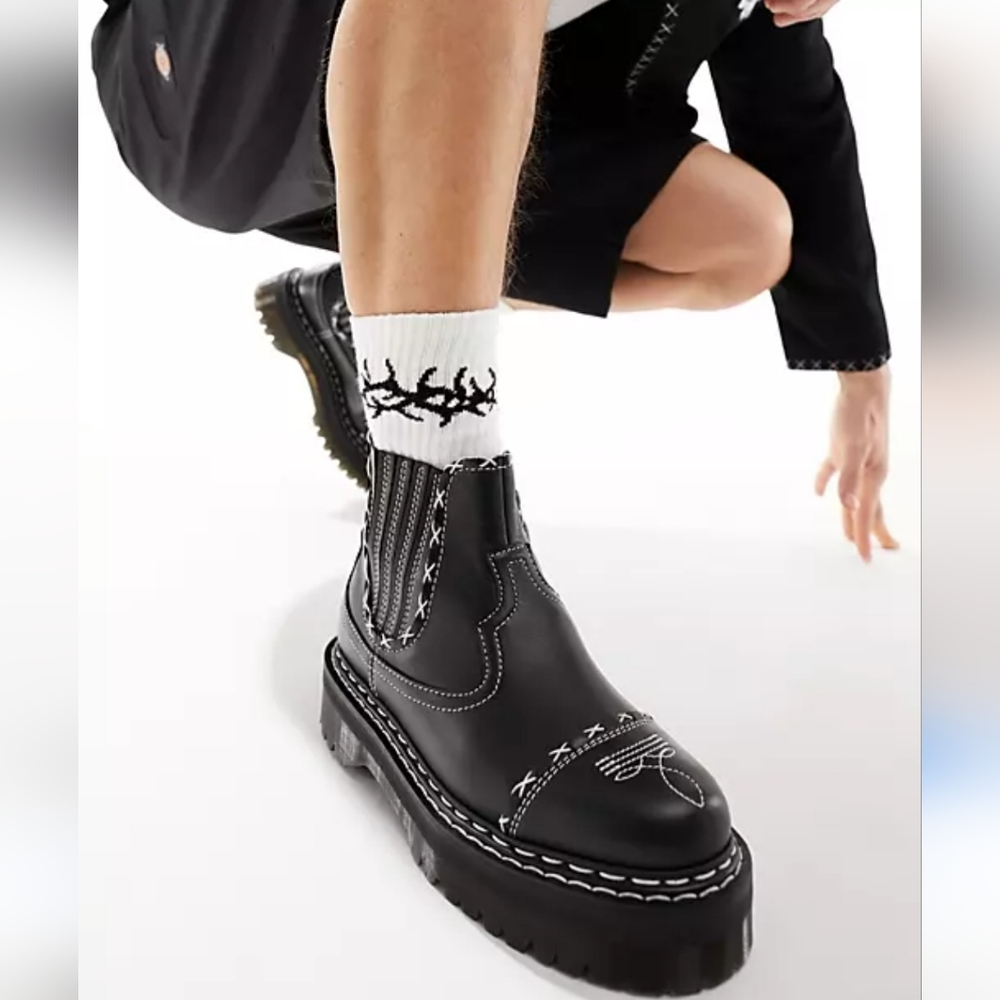 Dr. Martens 2976 Western Gotic Chelsea Boots in Black NWOT